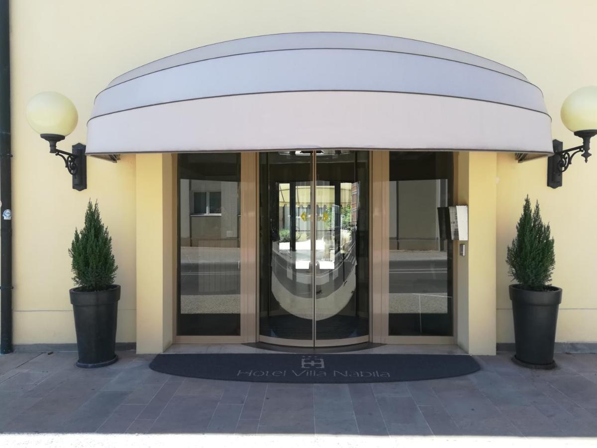 Hotel Villa Nabila Reggiolo エクステリア 写真