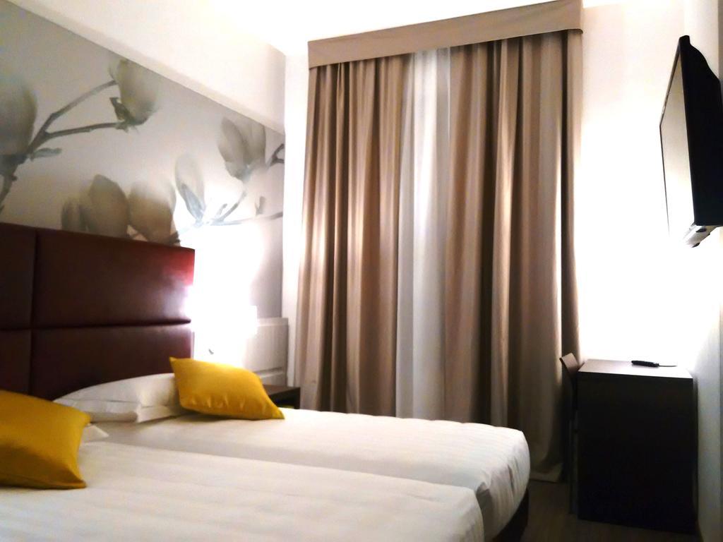 Hotel Villa Nabila Reggiolo 部屋 写真