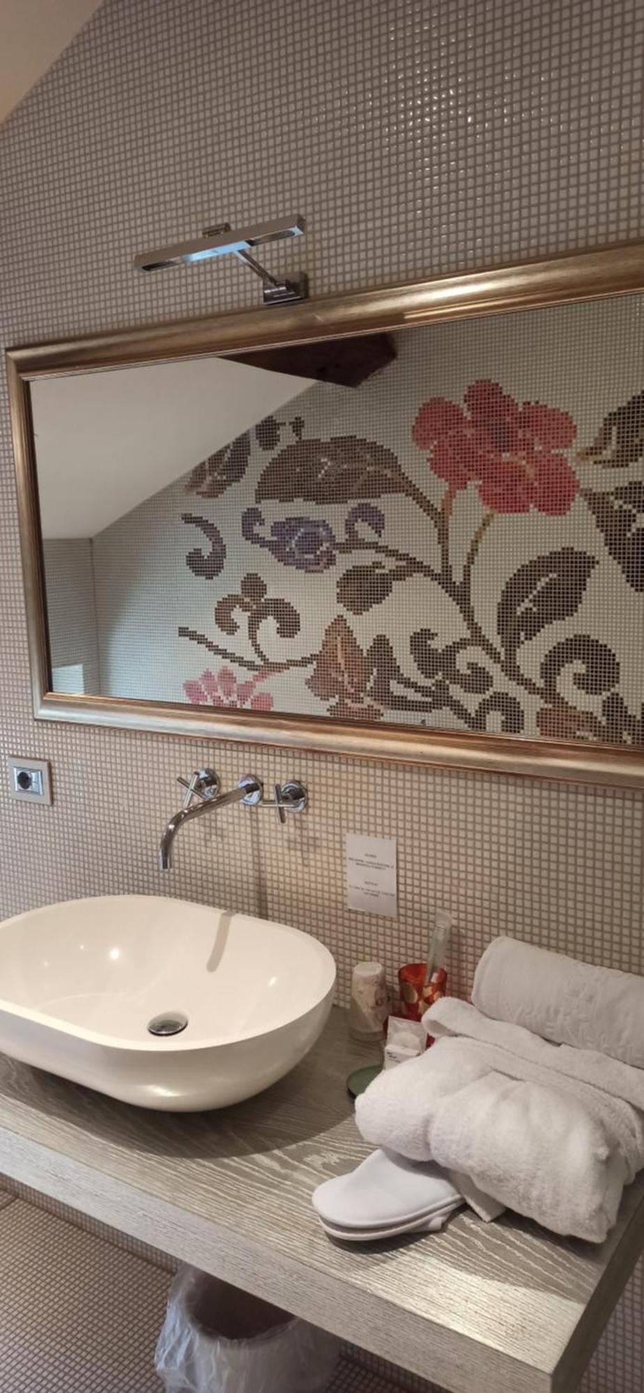 Hotel Villa Nabila Reggiolo エクステリア 写真